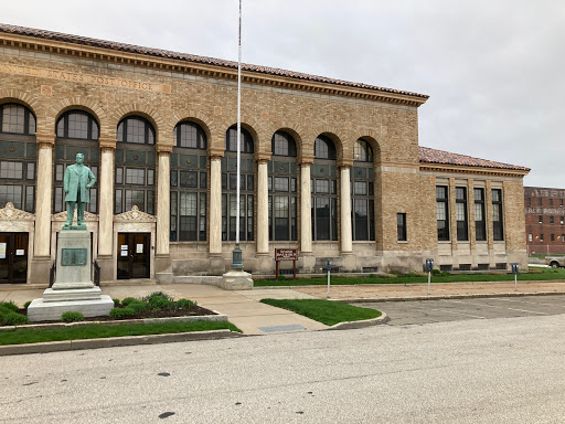 IRS tax office in Erie